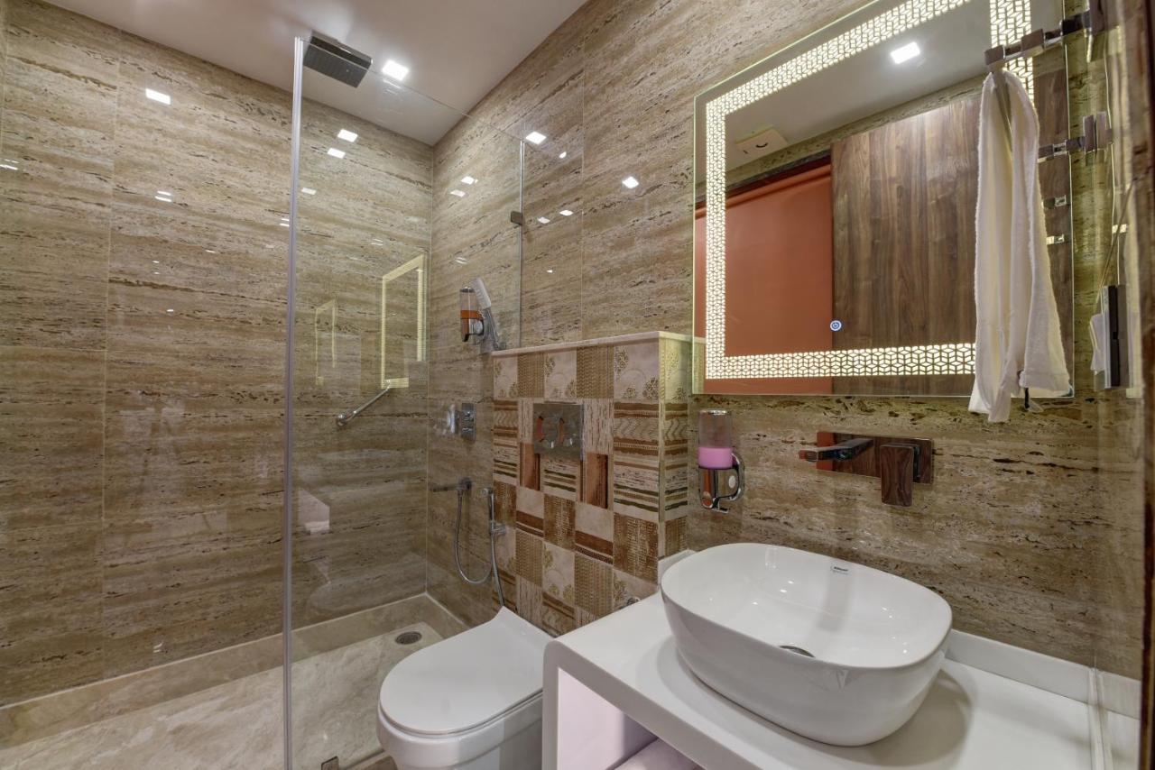 Golden Tree Otel Noida Dış mekan fotoğraf