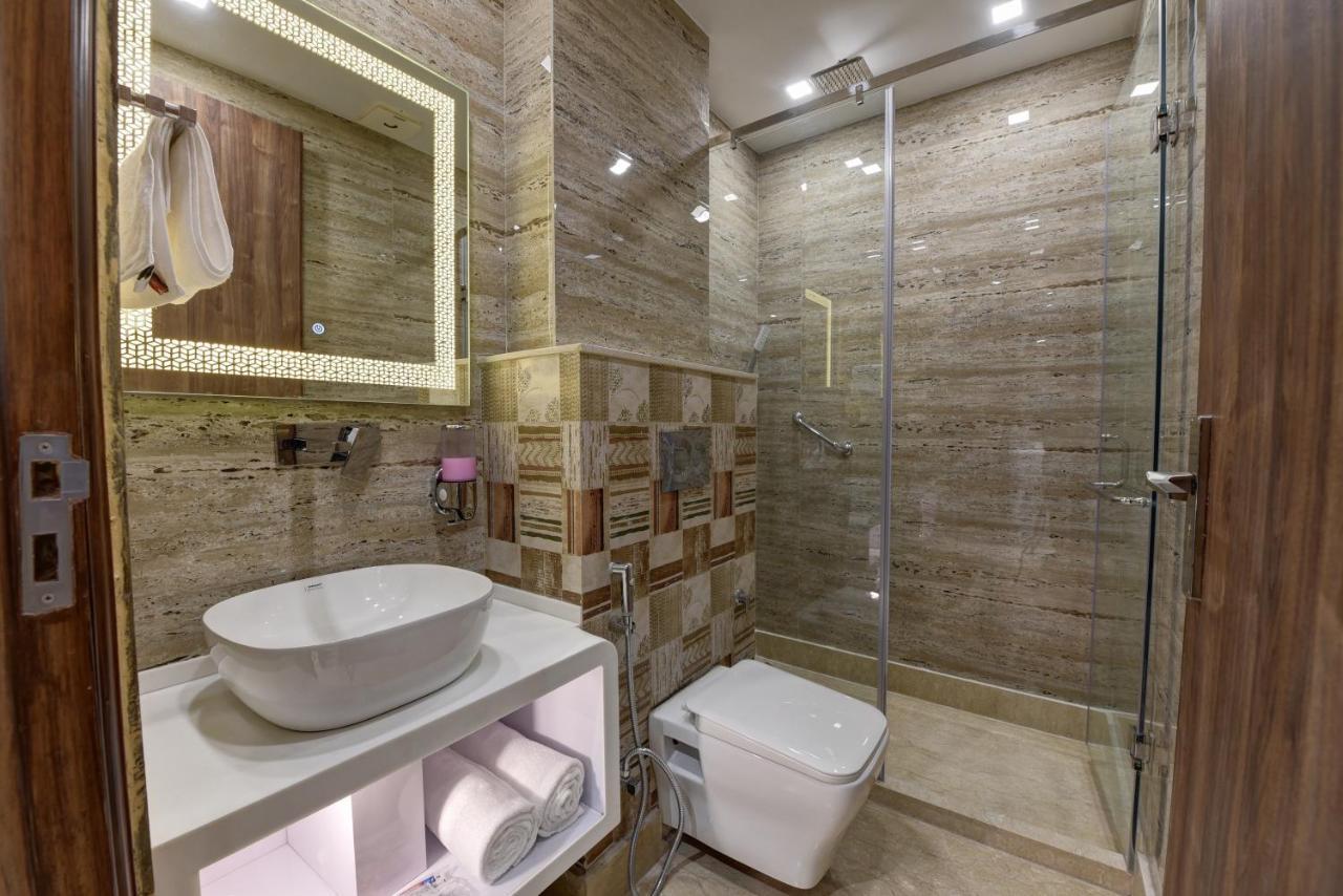 Golden Tree Otel Noida Dış mekan fotoğraf
