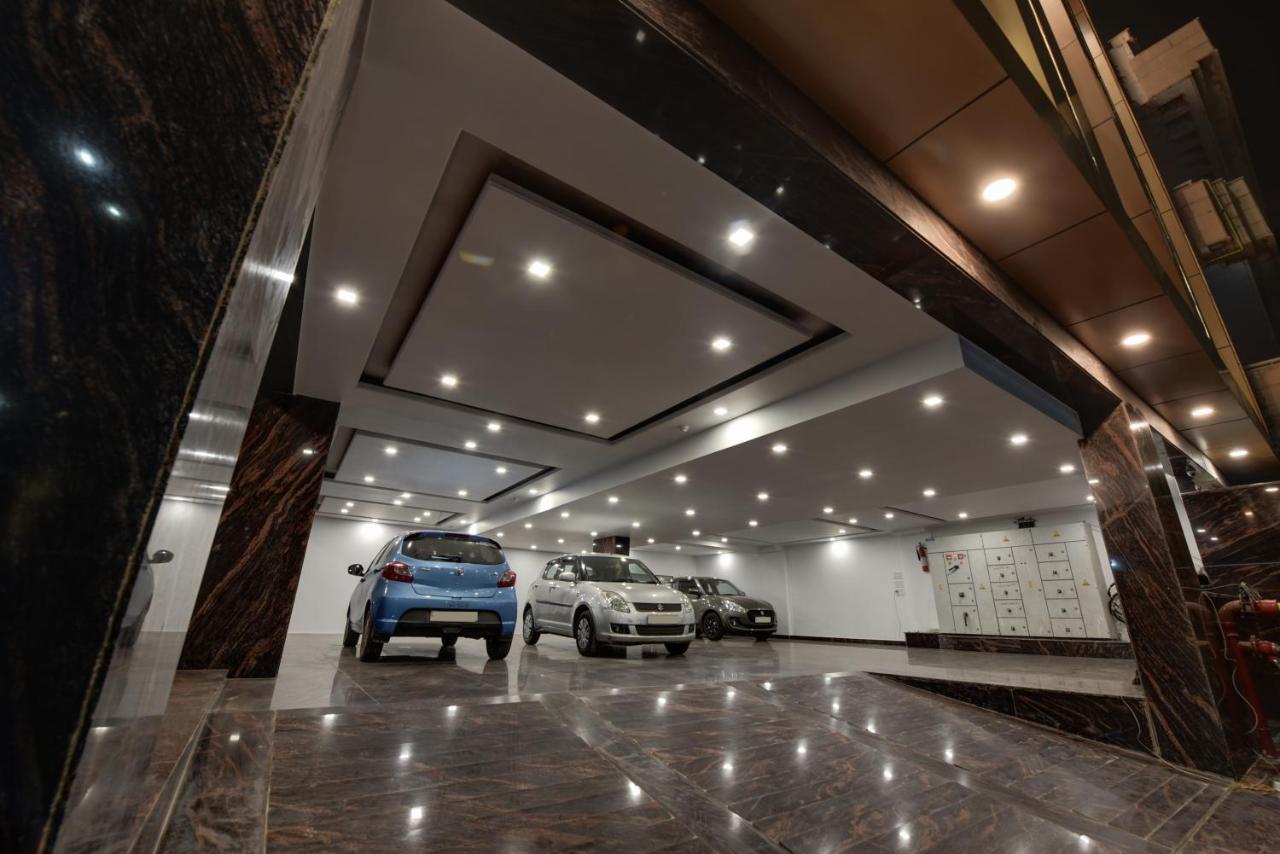 Golden Tree Otel Noida Dış mekan fotoğraf