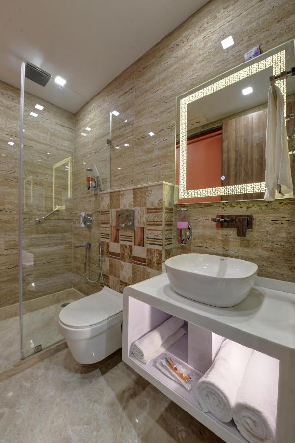 Golden Tree Otel Noida Dış mekan fotoğraf