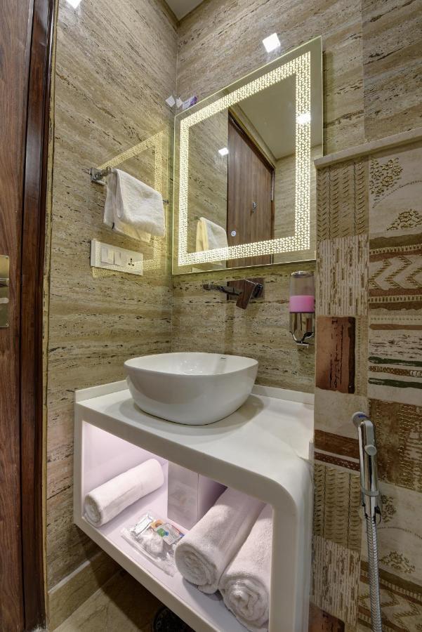 Golden Tree Otel Noida Dış mekan fotoğraf