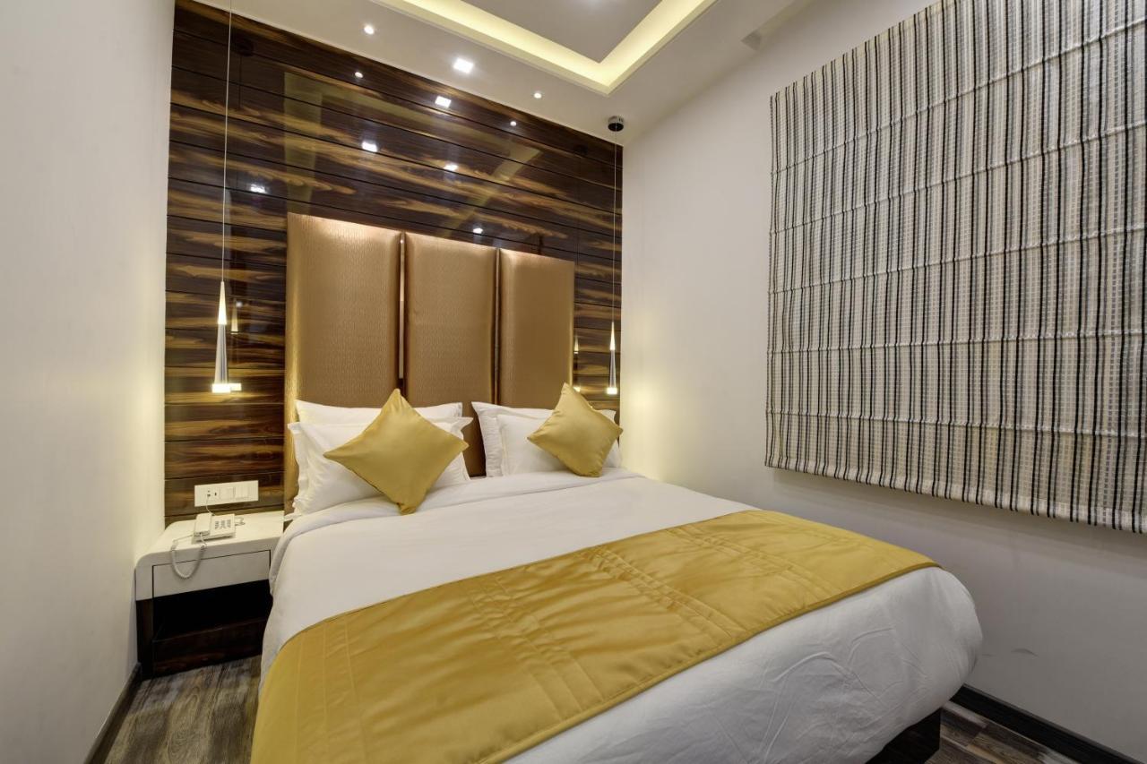Golden Tree Otel Noida Dış mekan fotoğraf